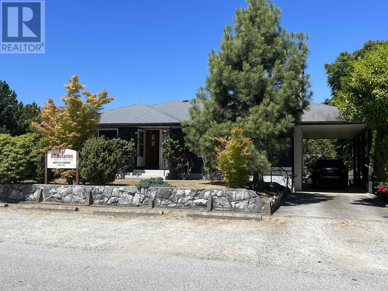 5690 Mermaid Street, Sechelt, British Columbia  V0N 3A3 - Photo 15 - R2790699