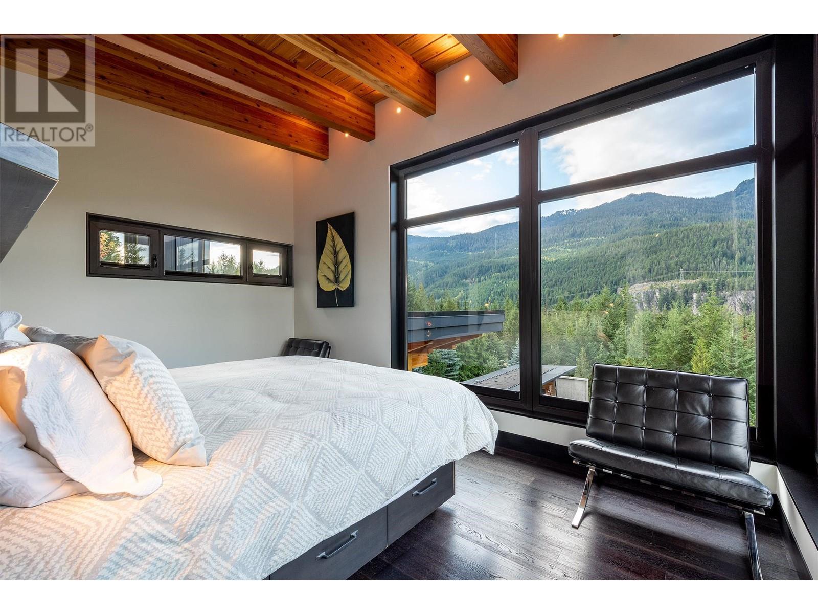 1563 Spring Creek Drive, Whistler, British Columbia  V8E 0A2 - Photo 12 - R2794094