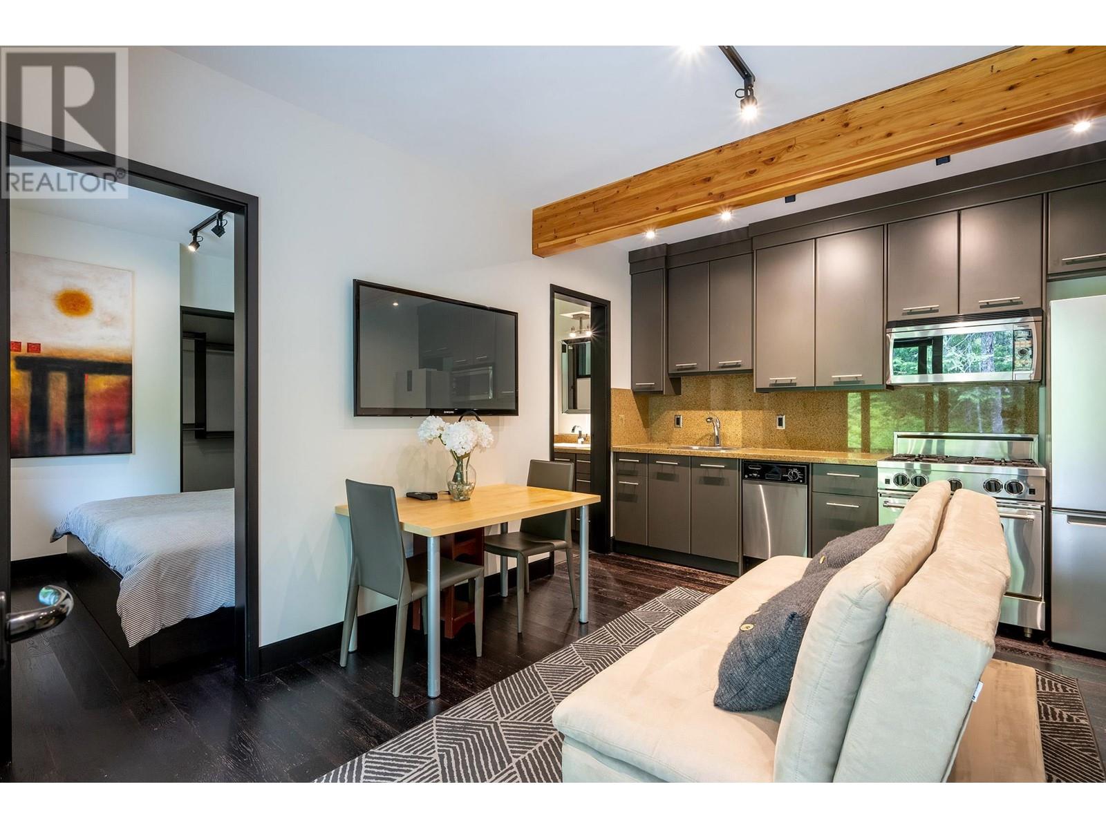 1563 Spring Creek Drive, Whistler, British Columbia  V8E 0A2 - Photo 37 - R2794094