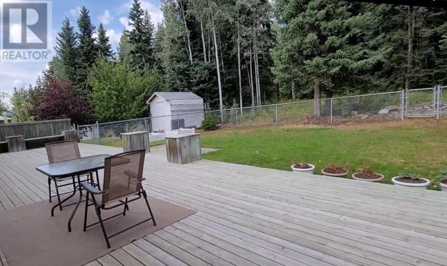 515 9th Avenue, Burns Lake, British Columbia  V0J 1E0 - Photo 4 - R2793263