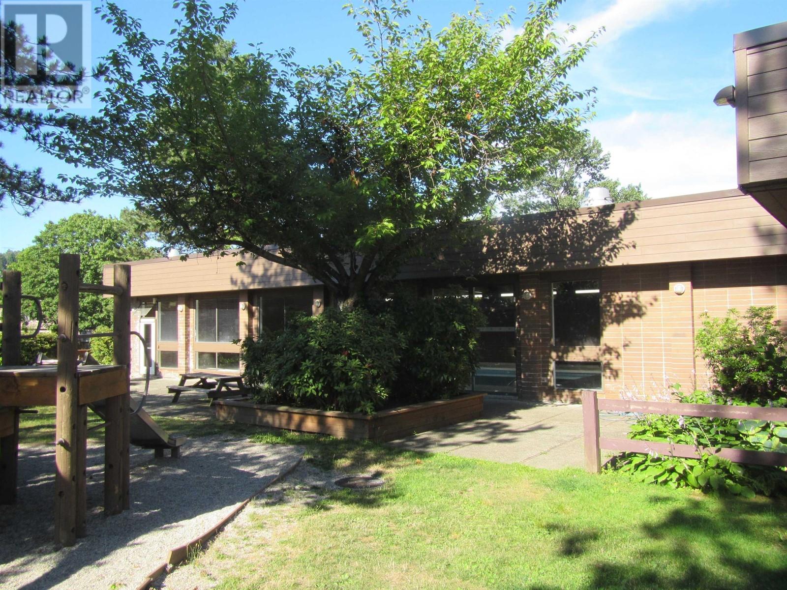 4 319 Highland Way, Port Moody, British Columbia  V3H 3V6 - Photo 7 - R2794317