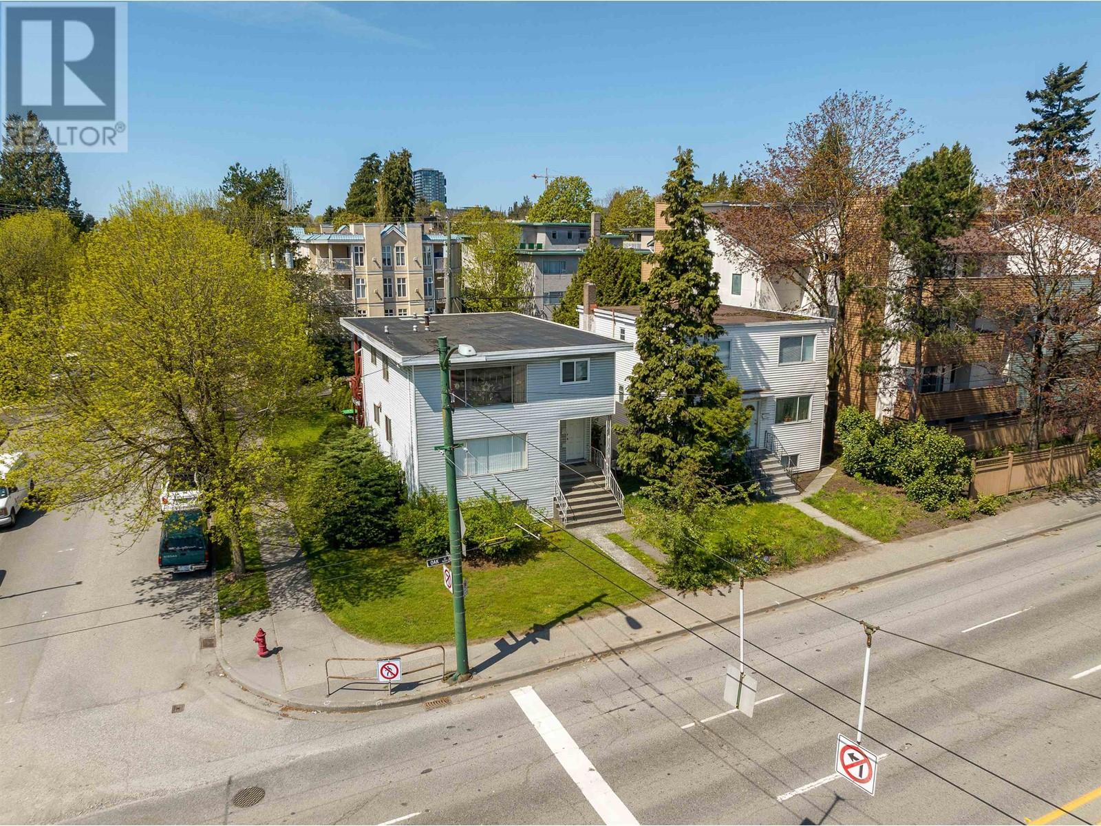 8693 Oak Street, Vancouver, British Columbia  V6P 4B2 - Photo 3 - R2794169