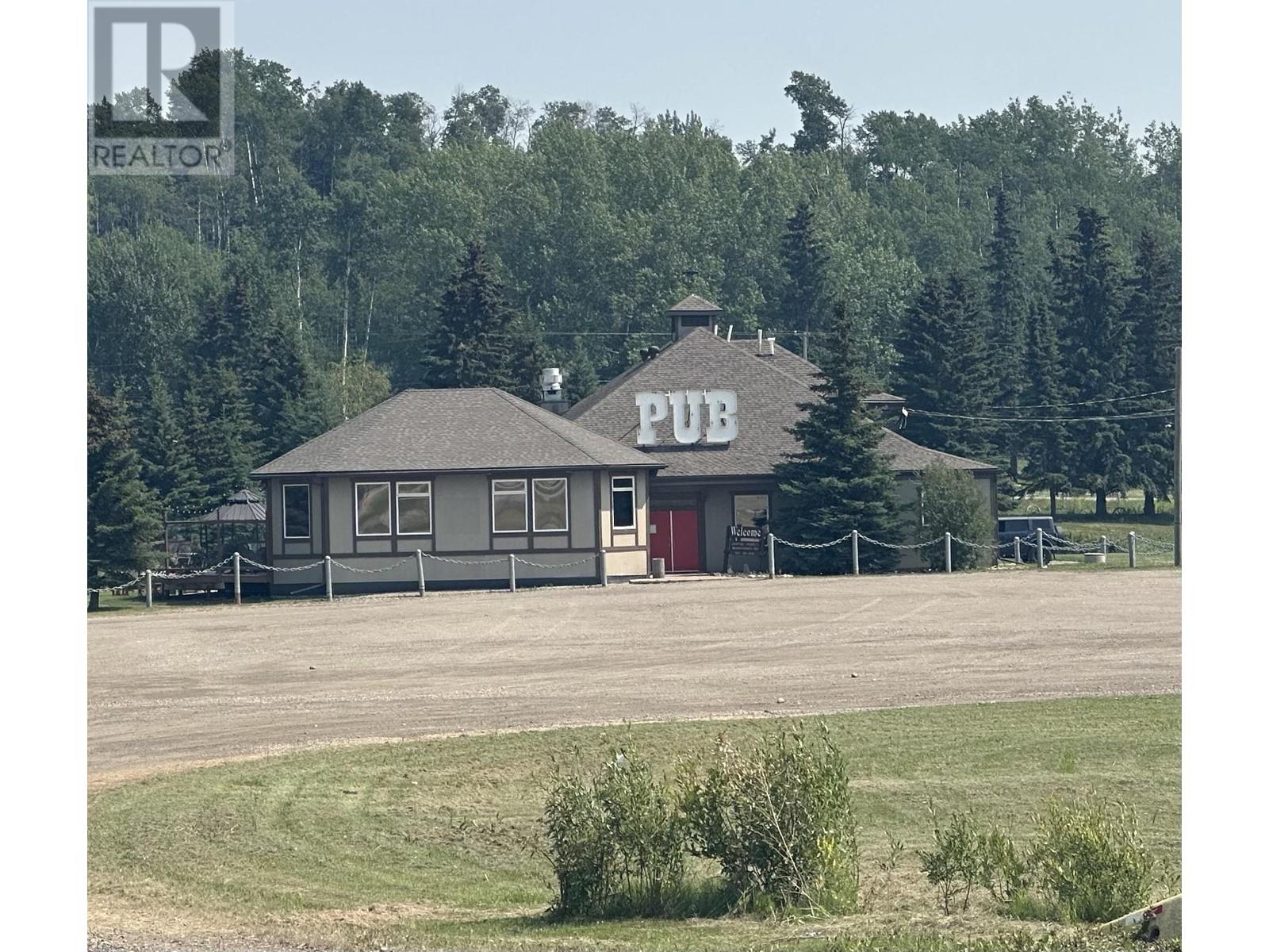 12984 JACKFISH FRONTAGE ROAD, Charlie Lake, British Columbia