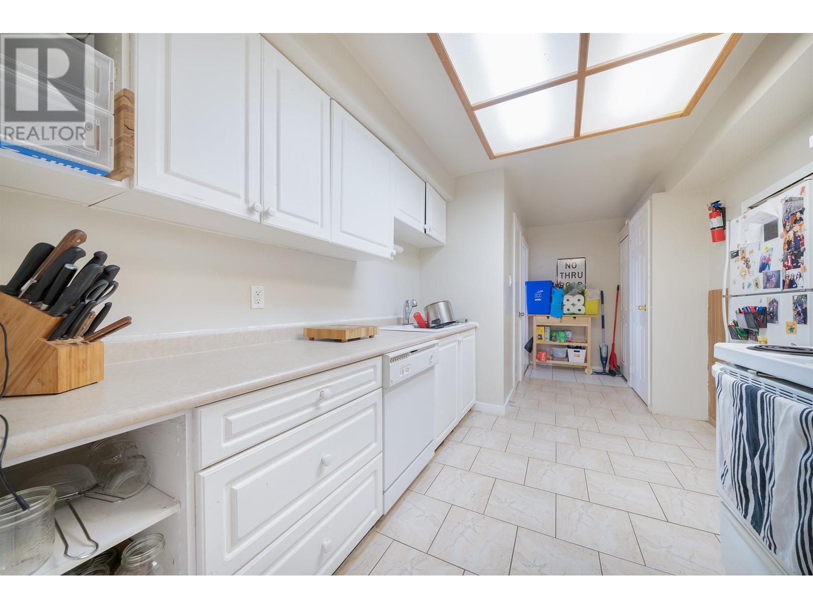 5320 Knight Street, Vancouver, British Columbia  V5P 2T9 - Photo 8 - R2789762