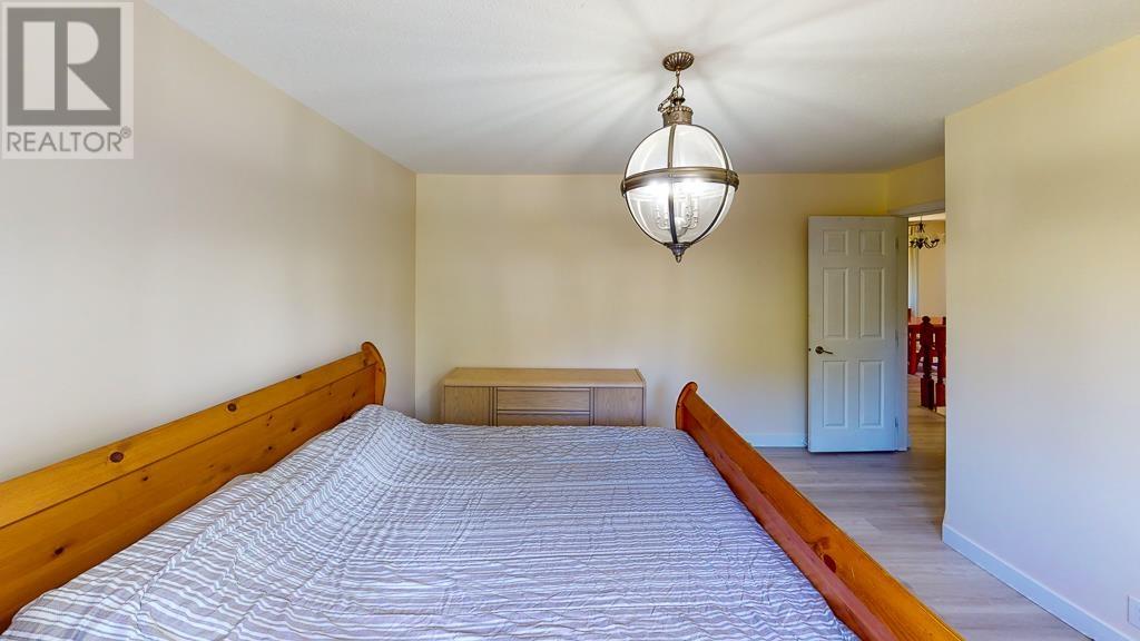 274 King Road, Gibsons, British Columbia  V0N 1V5 - Photo 32 - R2794816