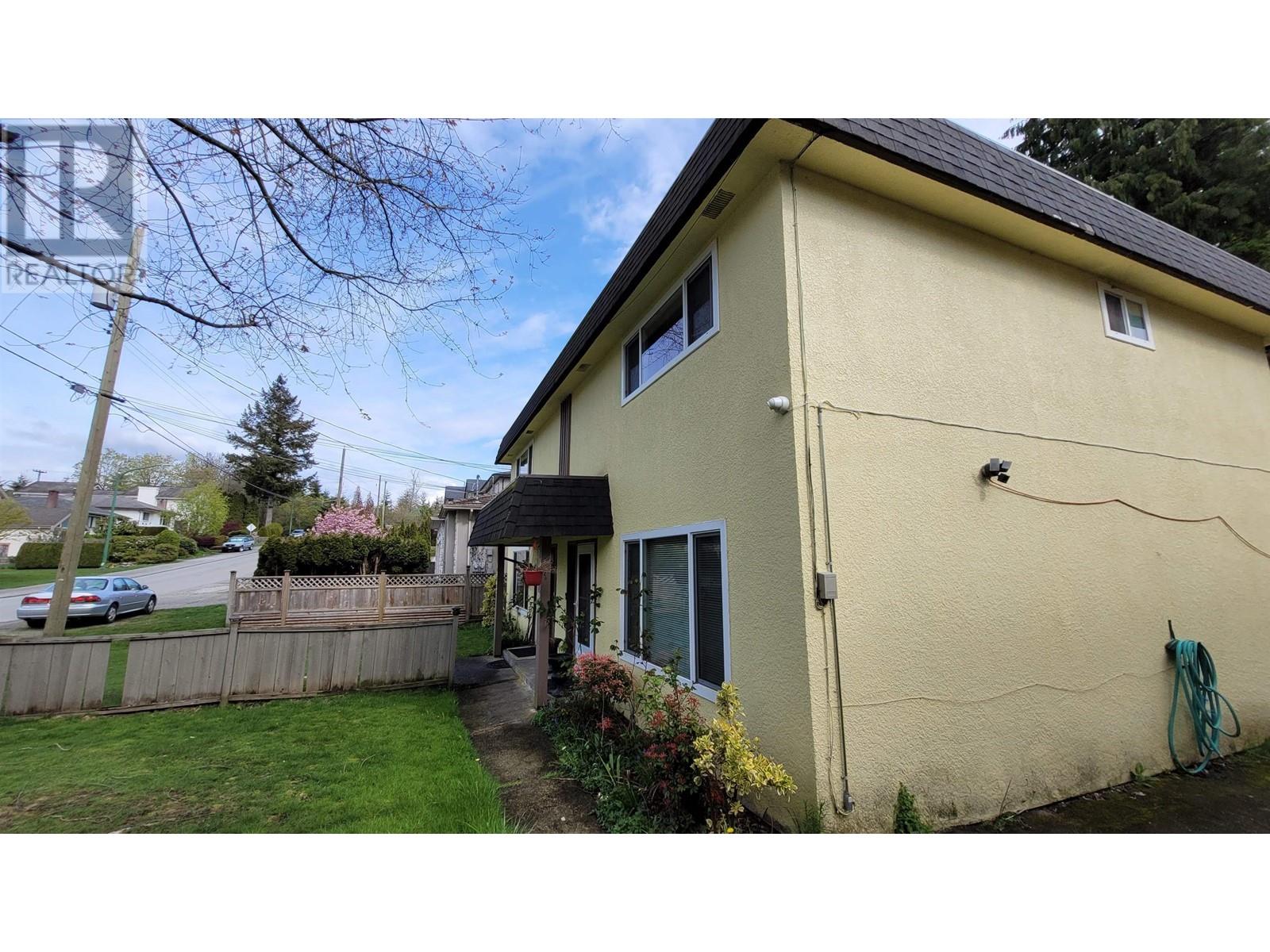 4060 Forest Street, Burnaby, British Columbia  V5G 1X1 - Photo 7 - R2794930