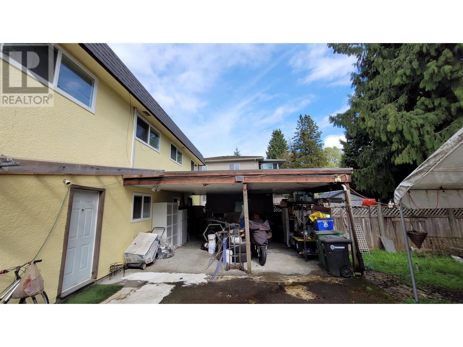 4060 Forest Street, Burnaby, British Columbia  V5G 1X1 - Photo 3 - R2794930