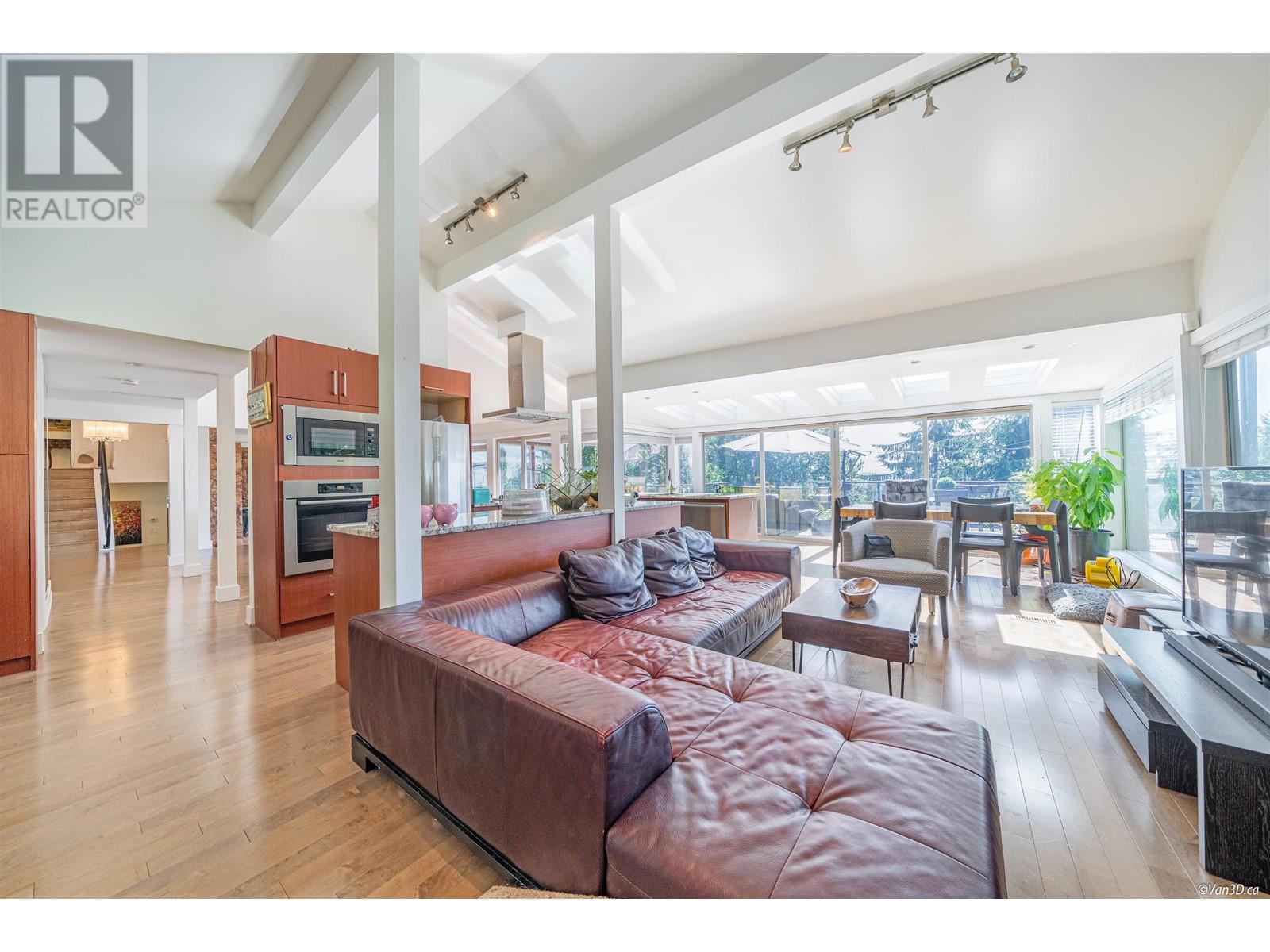 1448 Sandhurst Place, West Vancouver, British Columbia  V7S 2P3 - Photo 4 - R2793105