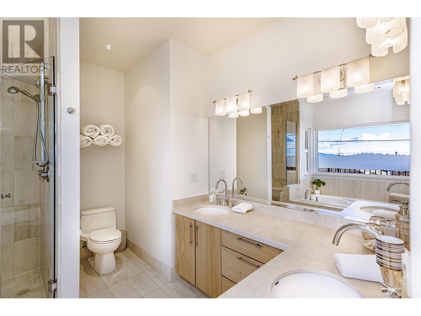 21 Hythe Avenue, Burnaby, British Columbia  V5B 3H6 - Photo 25 - R2795055