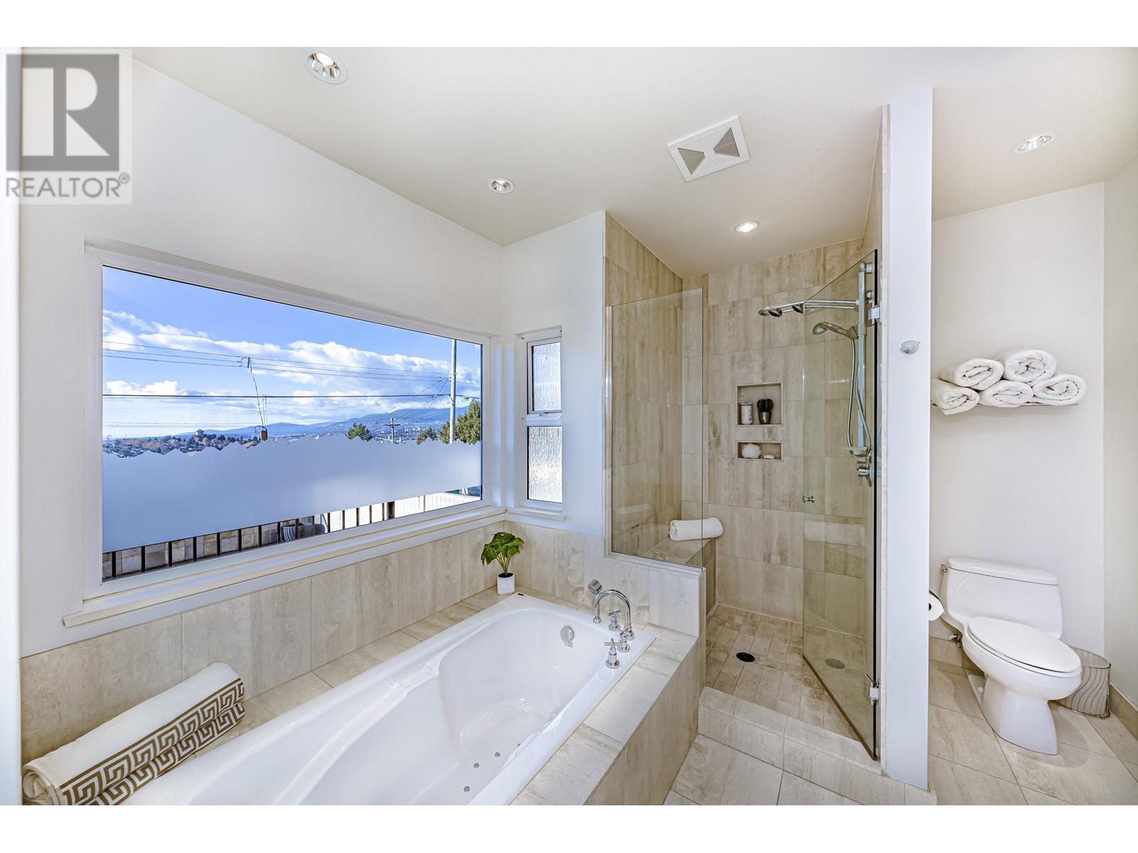 21 Hythe Avenue, Burnaby, British Columbia  V5B 3H6 - Photo 26 - R2795055