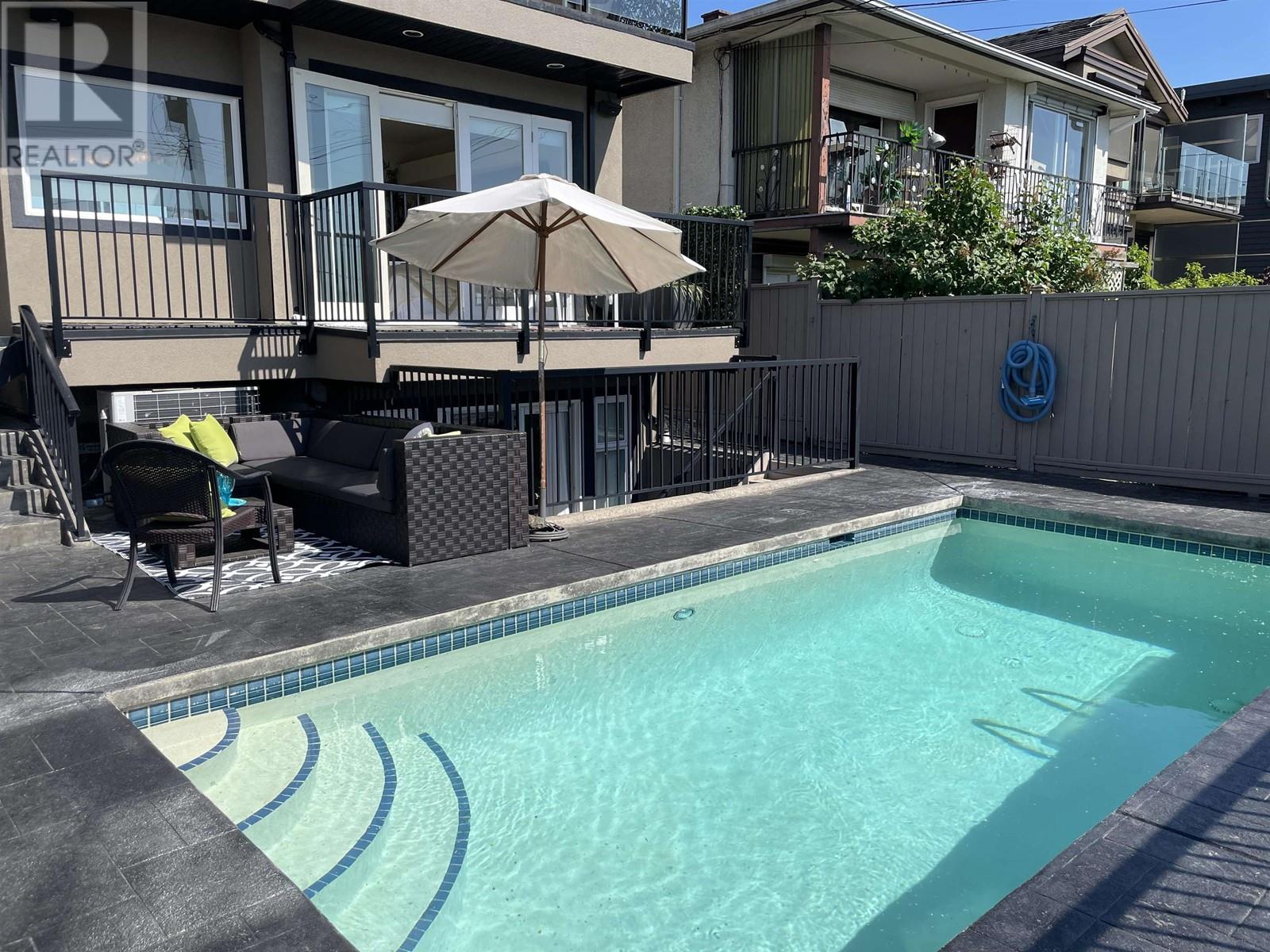 21 Hythe Avenue, Burnaby, British Columbia  V5B 3H6 - Photo 34 - R2795055
