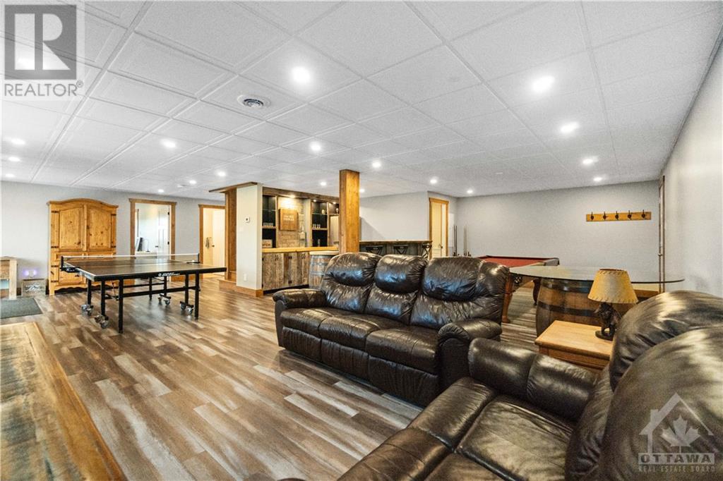 197 Boundary Road, Plantagenet, Ontario  K0B 1L0 - Photo 12 - 1349950