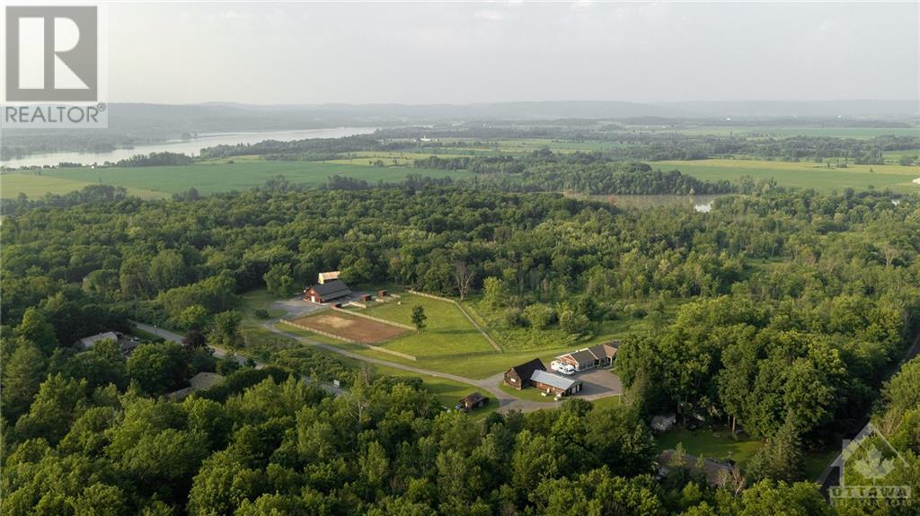 197 Boundary Road, Plantagenet, Ontario  K0B 1L0 - Photo 2 - 1349950