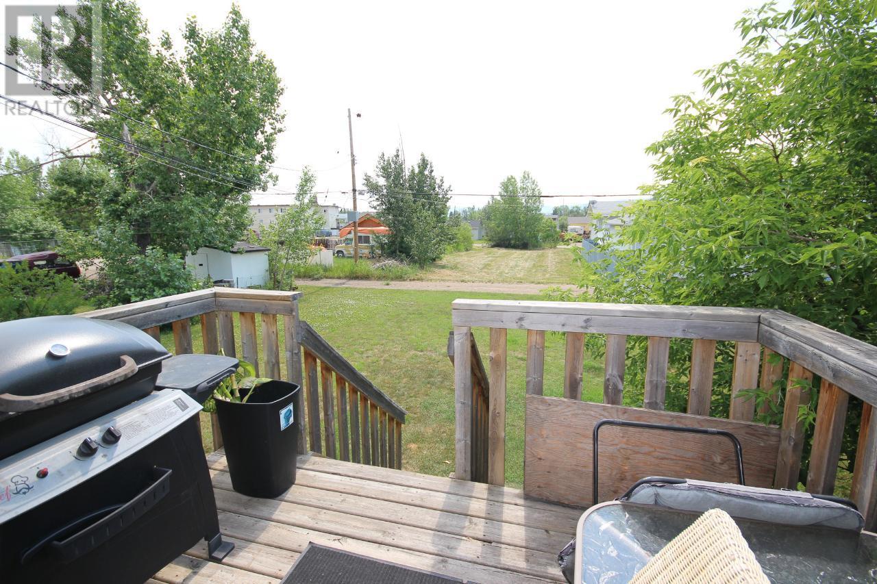 1315 104 Avenue Dawson Creek