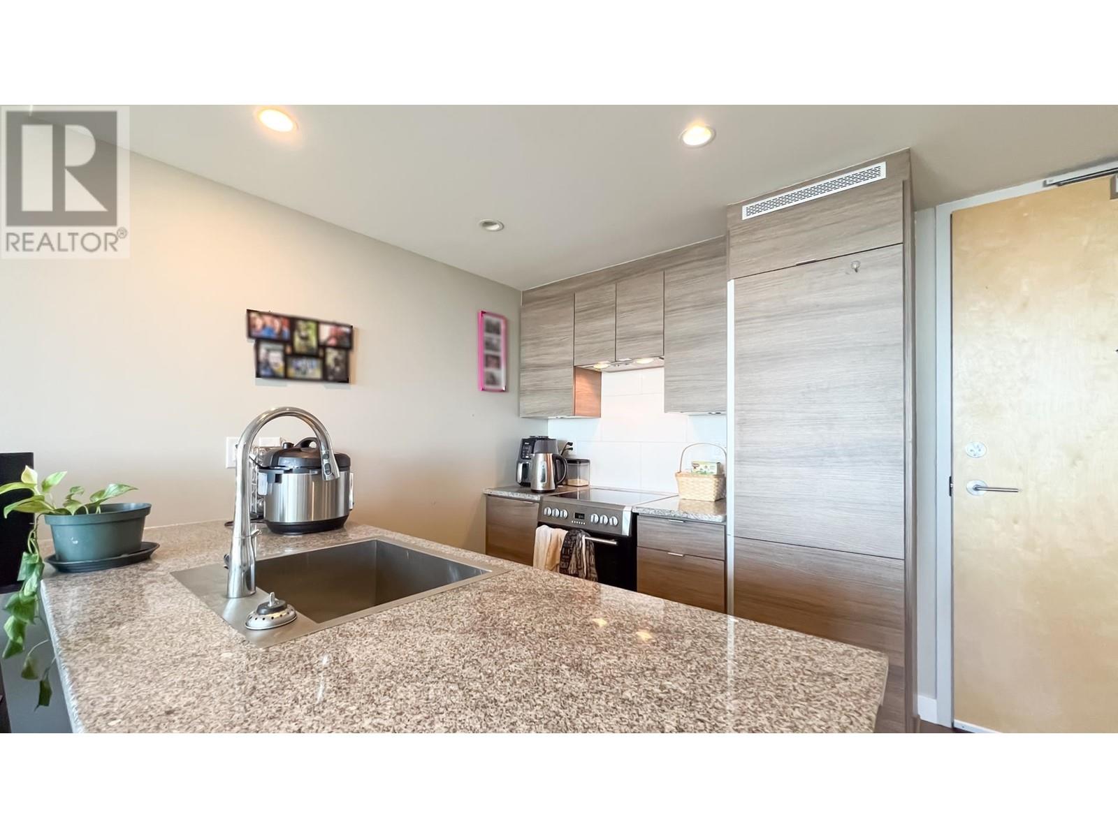 1705 488 Sw Marine Drive, Vancouver, British Columbia  V5X 0C6 - Photo 5 - R2795121