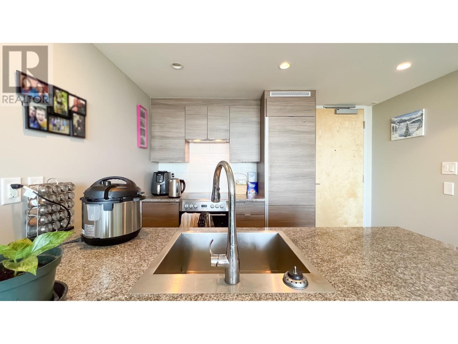 1705 488 Sw Marine Drive, Vancouver, British Columbia  V5X 0C6 - Photo 6 - R2795121