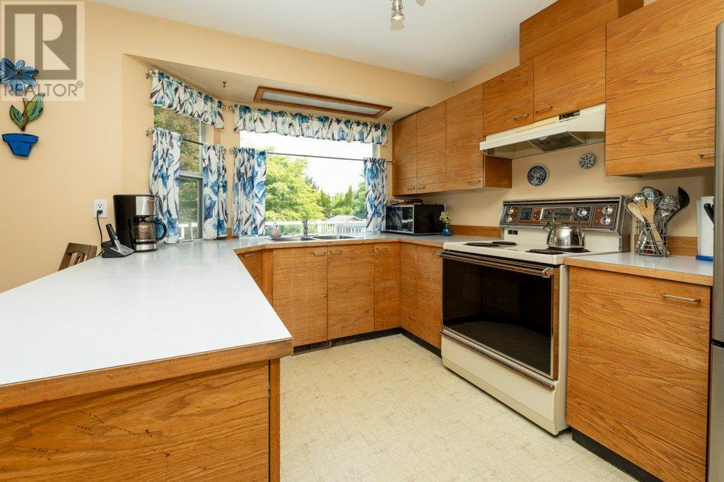 23441 Whippoorwill Avenue, Maple Ridge, British Columbia  V2X 9L8 - Photo 13 - R2794750