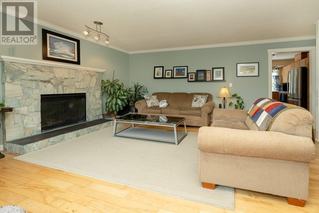 23441 Whippoorwill Avenue, Maple Ridge, British Columbia  V2X 9L8 - Photo 9 - R2794750