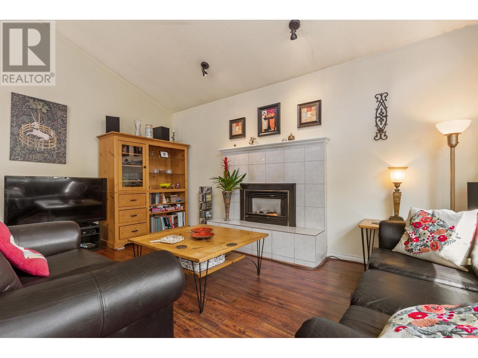 385 Clarence Street, Port Moody, British Columbia  V3H 2Y5 - Photo 10 - R2795242