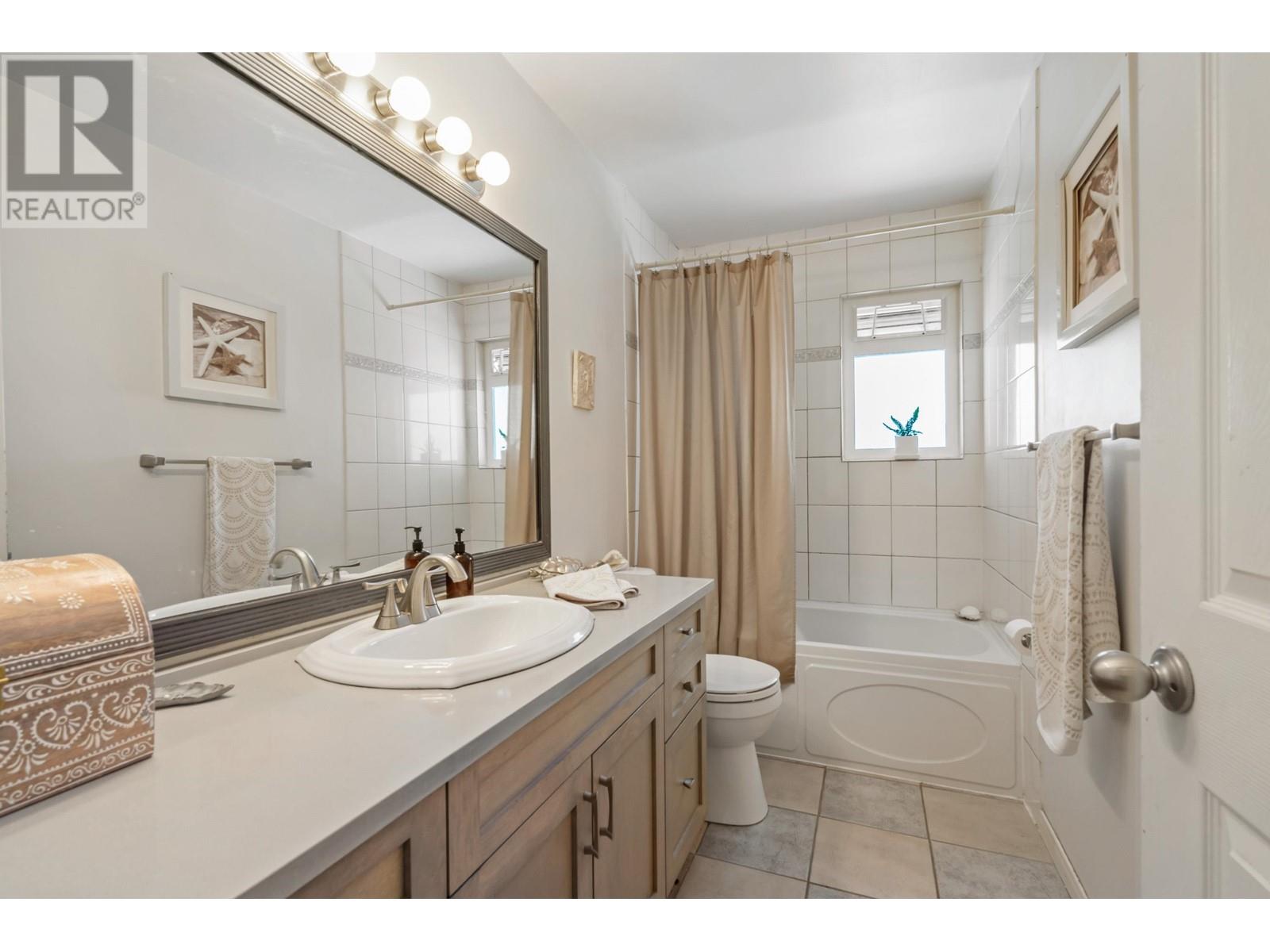 385 Clarence Street, Port Moody, British Columbia  V3H 2Y5 - Photo 22 - R2795242