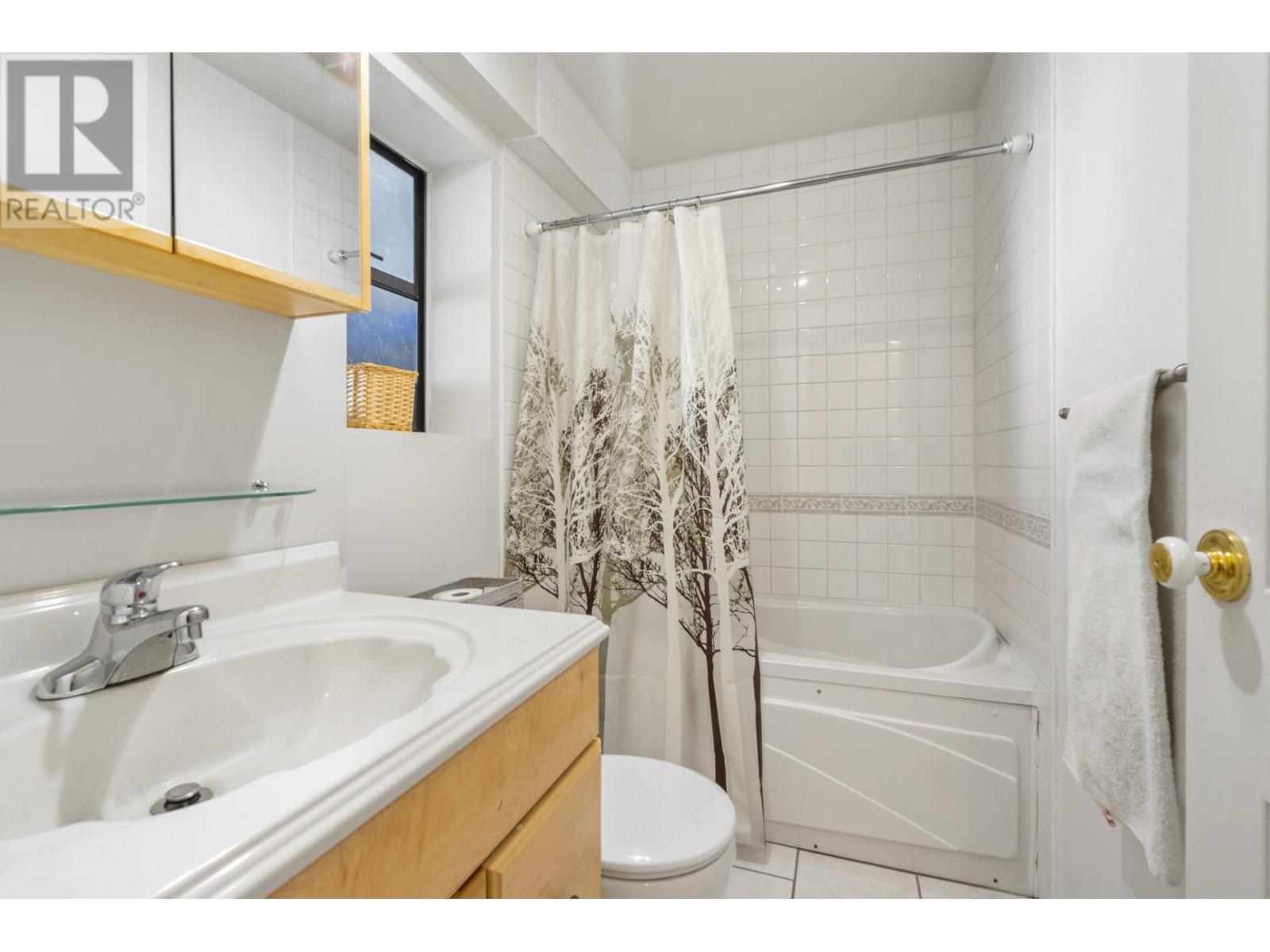 385 Clarence Street, Port Moody, British Columbia  V3H 2Y5 - Photo 33 - R2795242