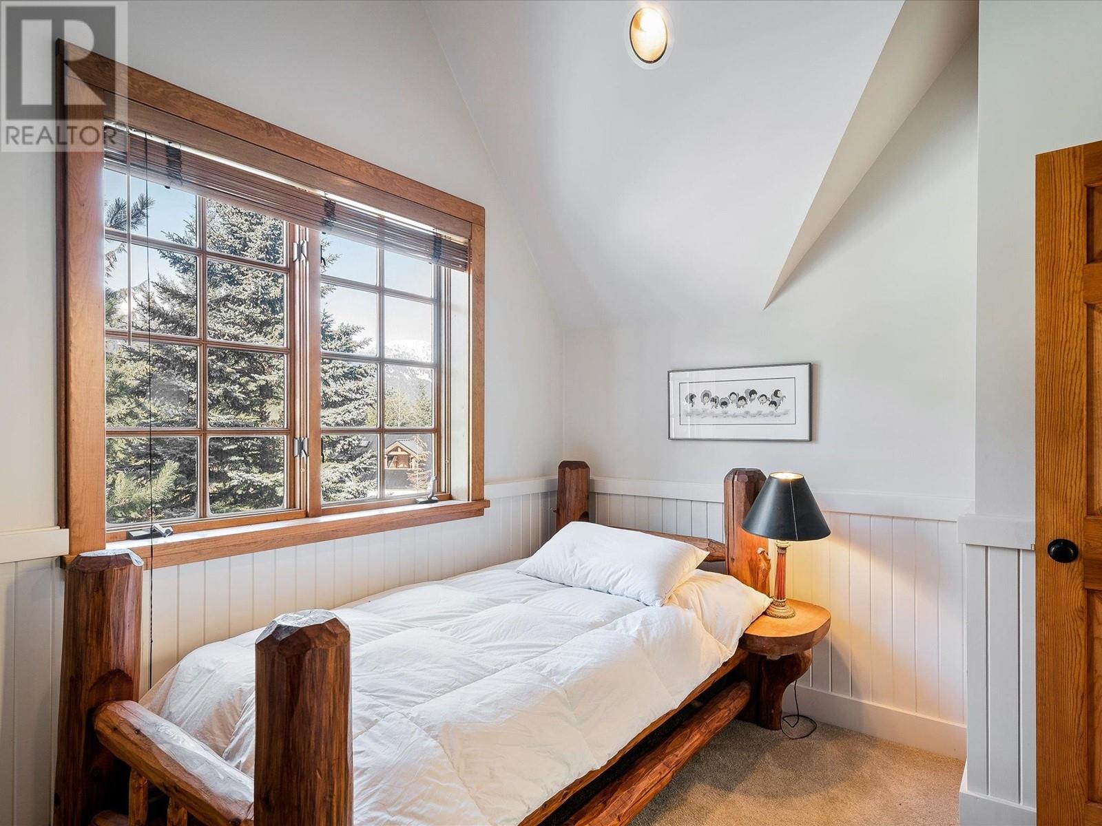 3561 Falcon Crescent, Whistler, British Columbia  V8E 0B9 - Photo 13 - R2795300