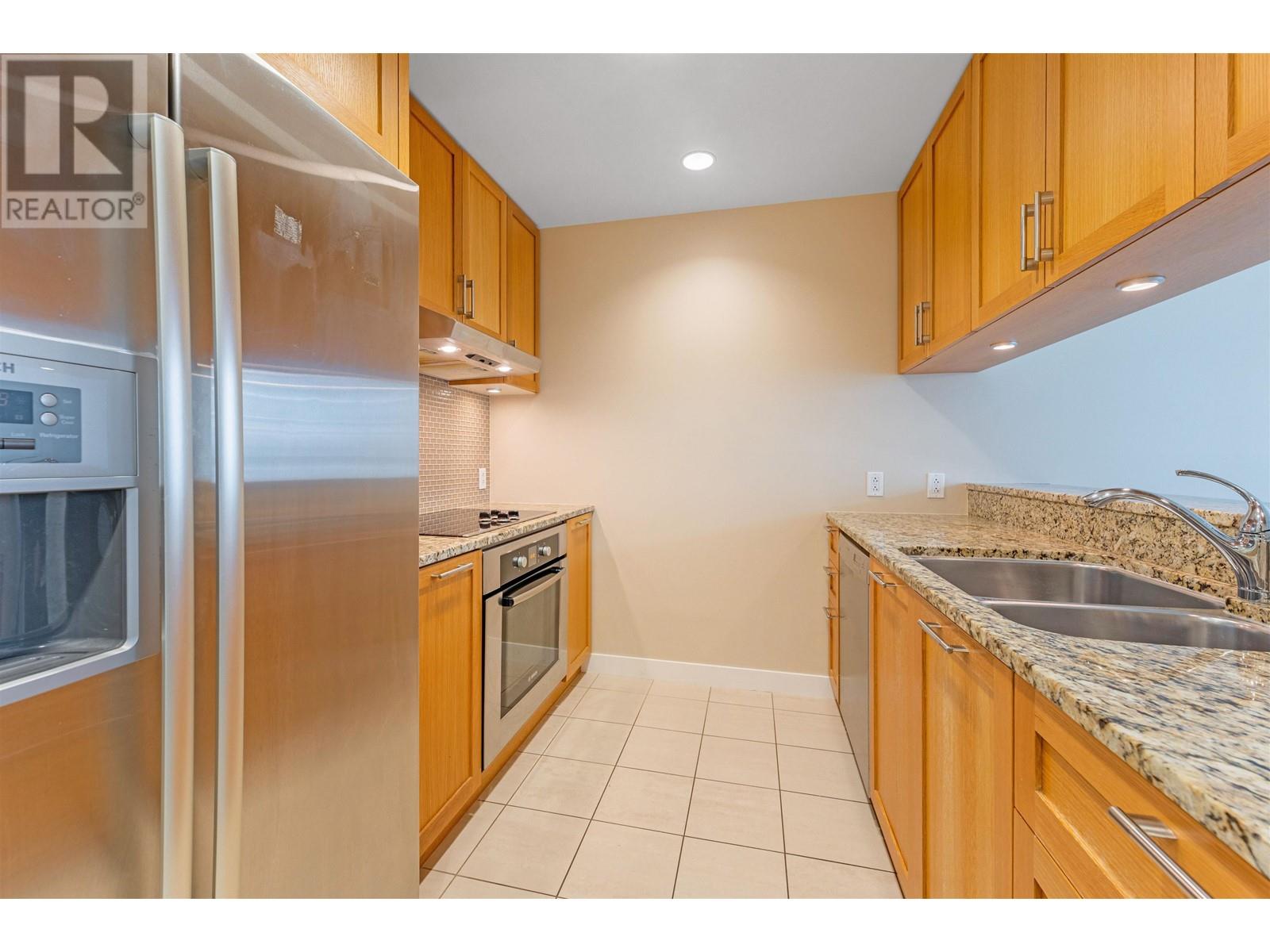 207 3382 Wesbrook Mall, Vancouver, British Columbia  V6S 0A7 - Photo 5 - R2795346