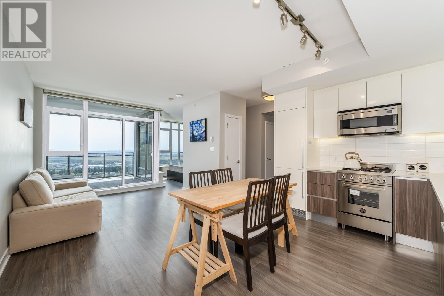 3508 4900 Lennox Lane, Burnaby, British Columbia  V5H 0G9 - Photo 4 - R2795514