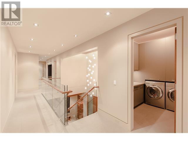 2610 Sunnyside Road, Anmore, British Columbia  V3H 4Y6 - Photo 14 - R2792263