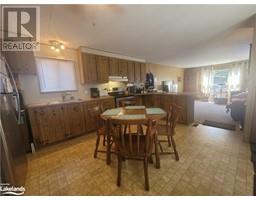 70 GEORGIAN GLEN Drive