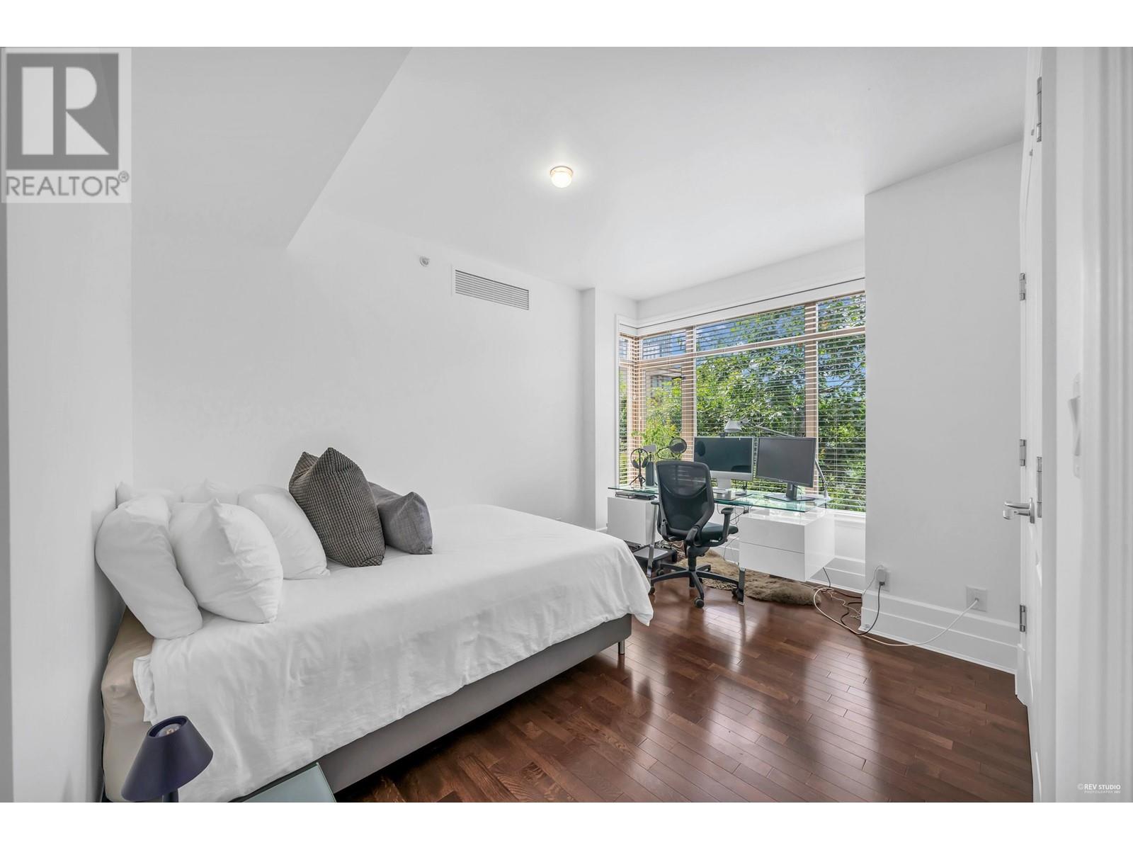 201 533 Waters Edge Crescent, West Vancouver, British Columbia  V7T 0A2 - Photo 11 - R2795631