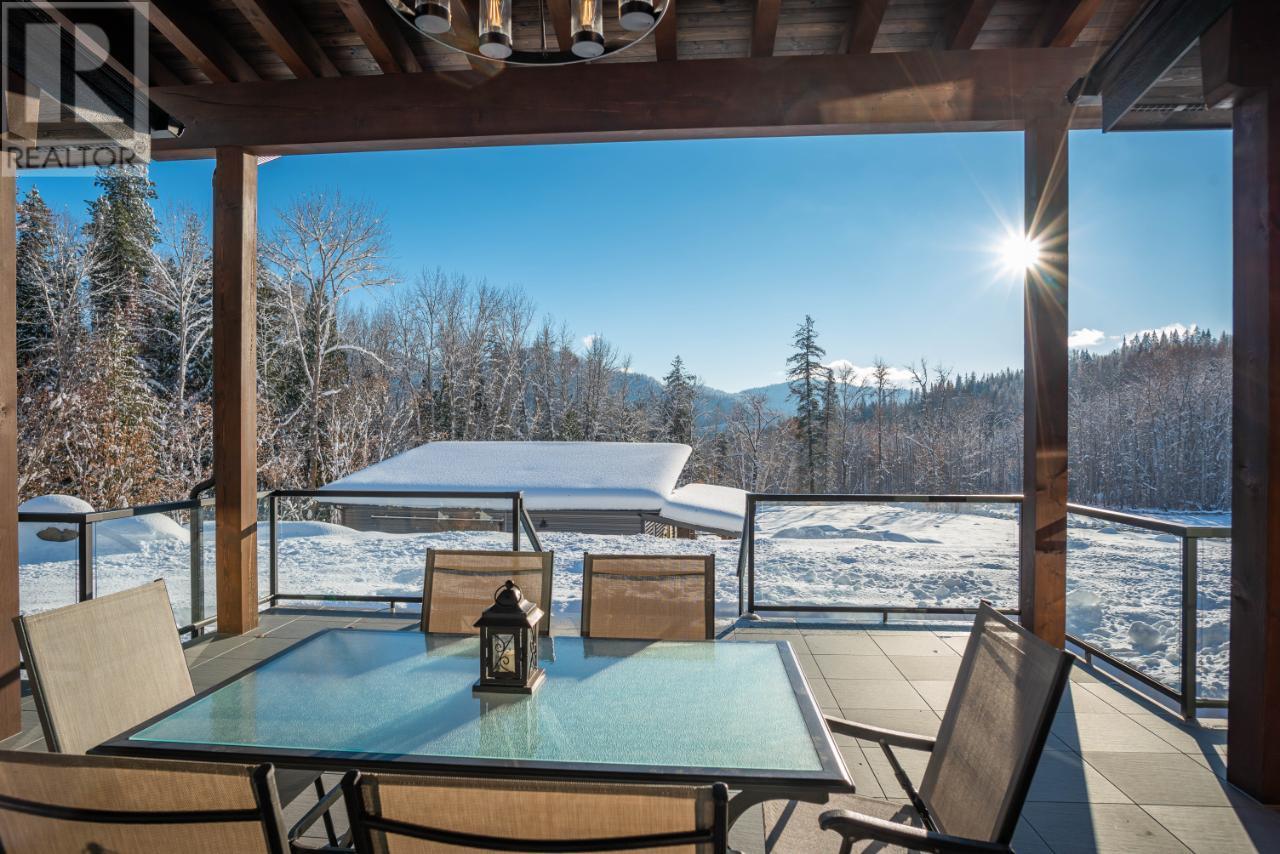 2993 HAPPY VALLEY ROAD Rossland