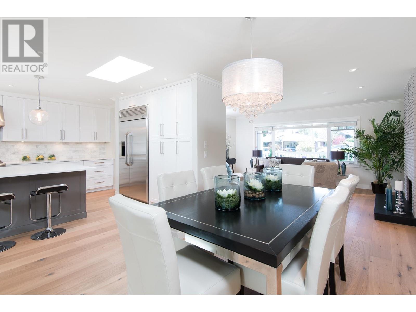 3545 Wellington Crescent, North Vancouver, British Columbia  V7R 3B3 - Photo 10 - R2795752