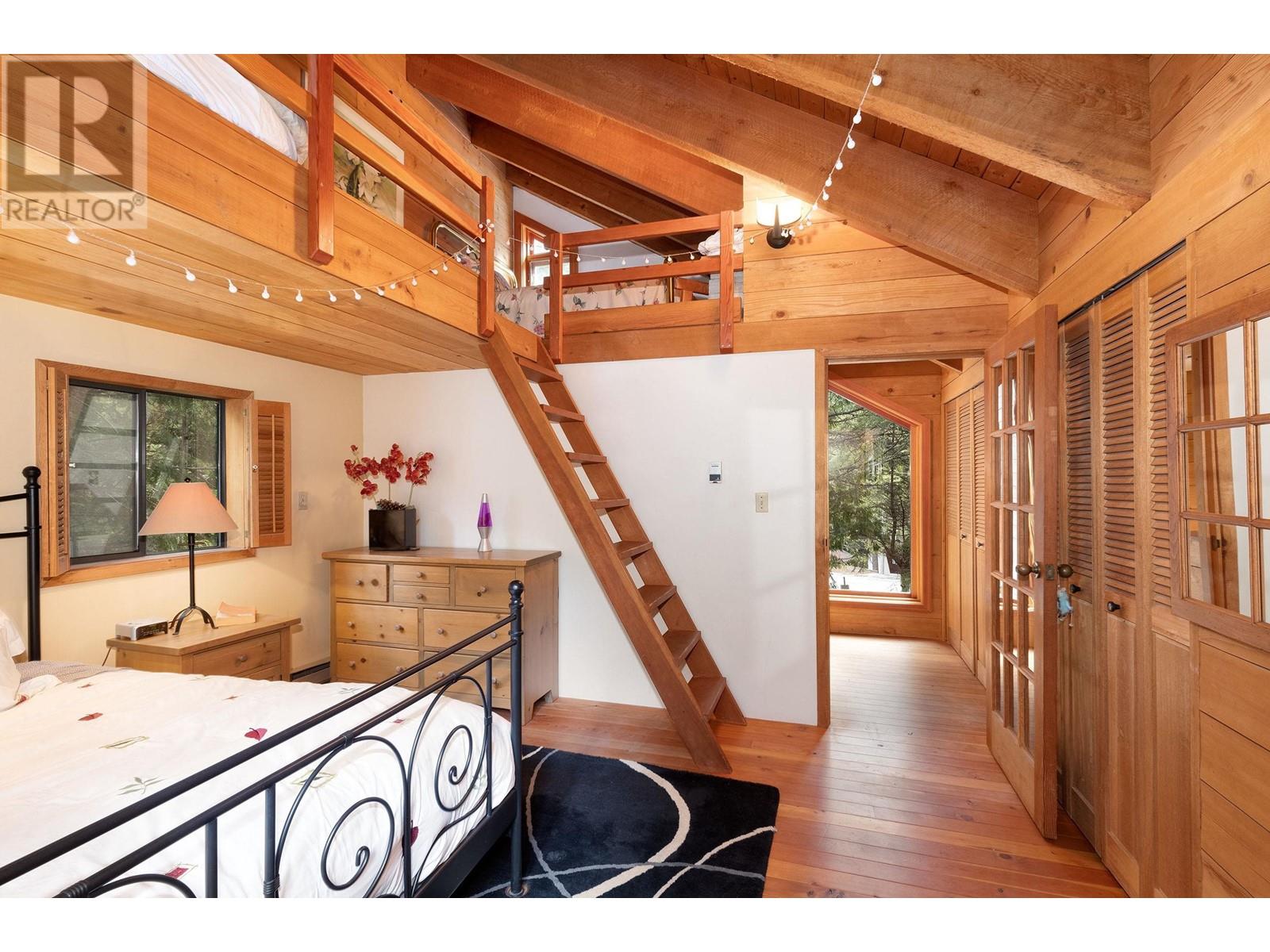 8656 Lakewood Court, Whistler, British Columbia  V8E 0G1 - Photo 10 - R2687177