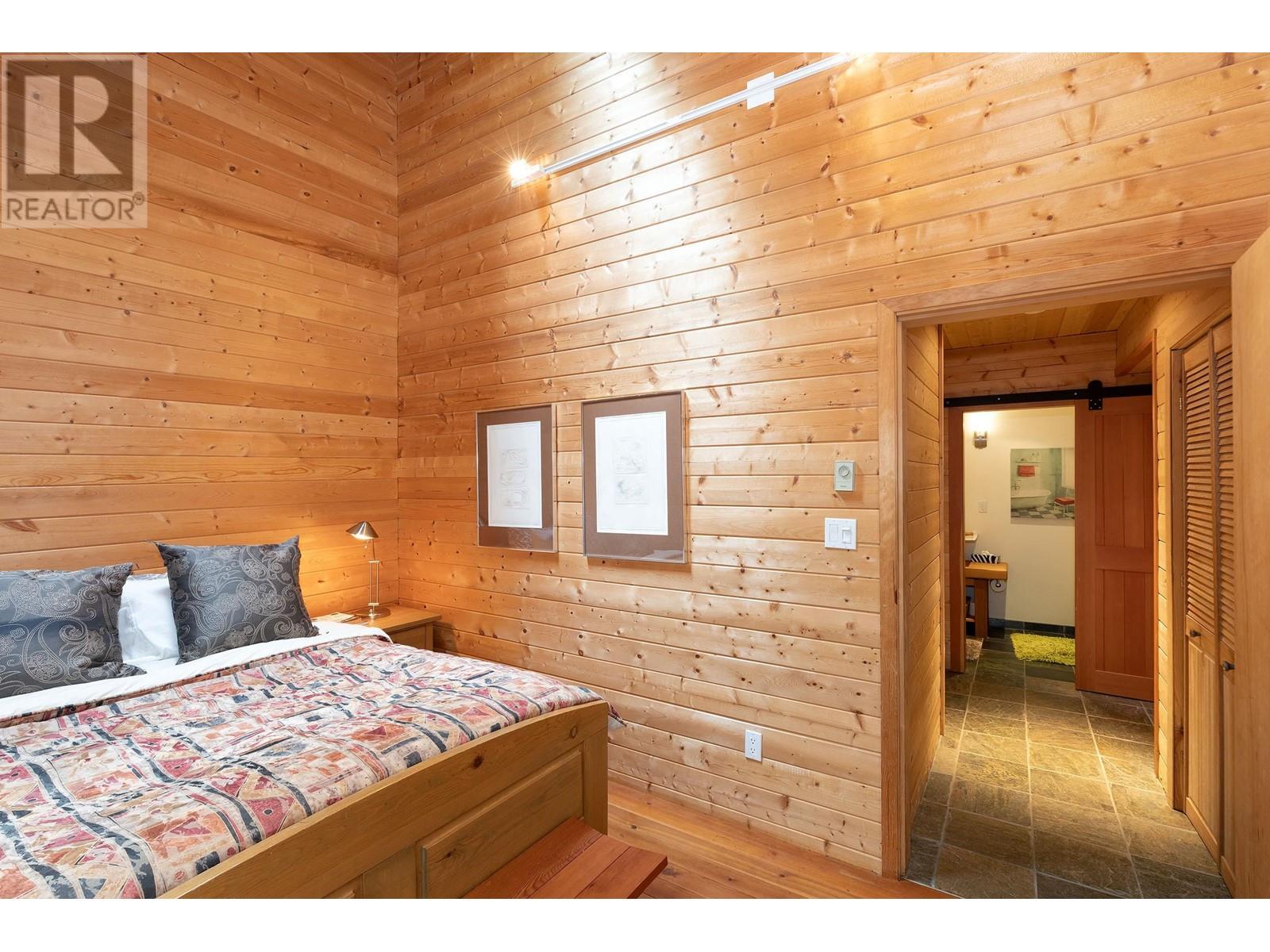 8656 Lakewood Court, Whistler, British Columbia  V8E 0G1 - Photo 15 - R2687177
