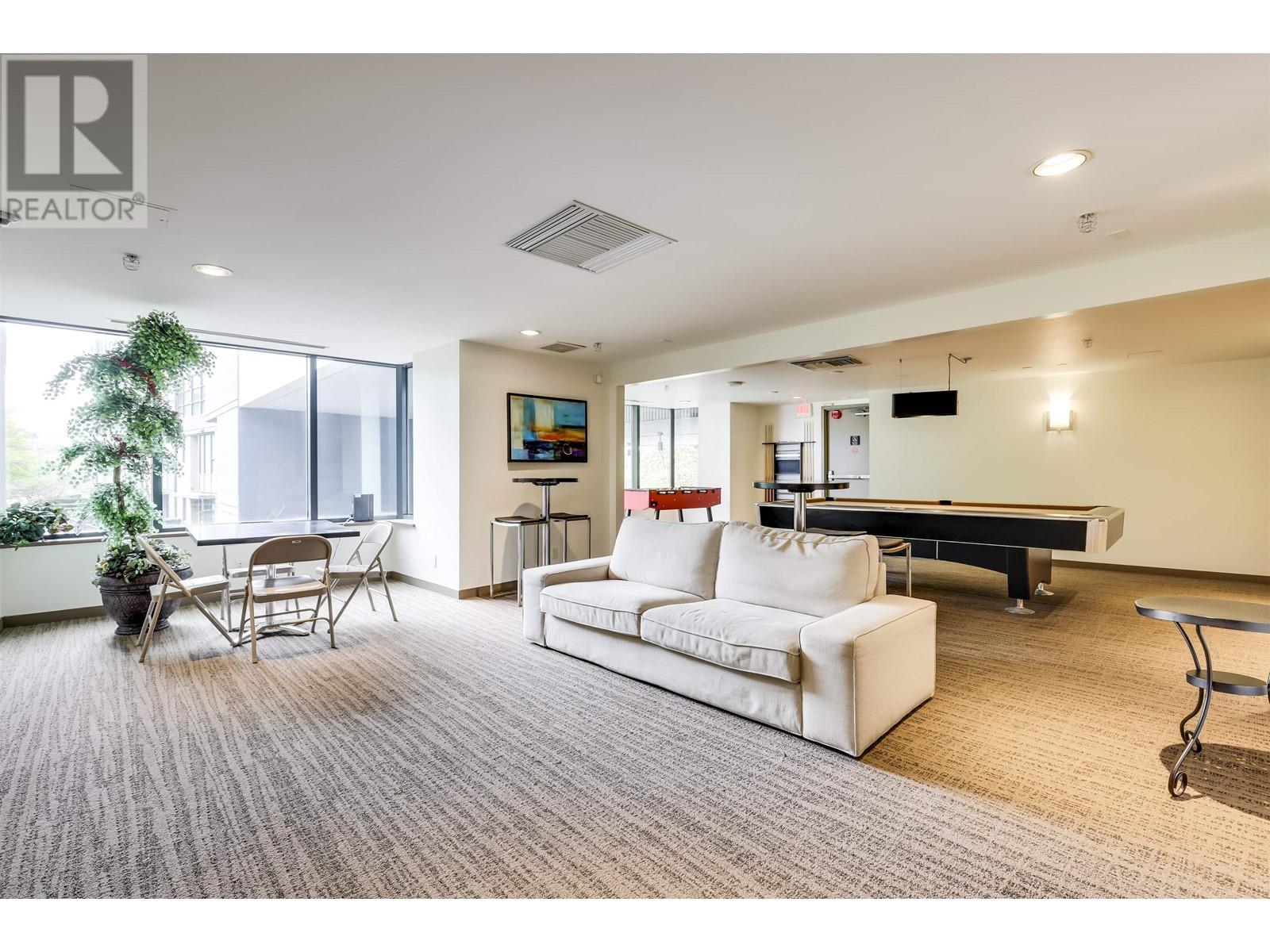 503 8 Smithe Mews, Vancouver, British Columbia  V6B 0A5 - Photo 15 - R2795230