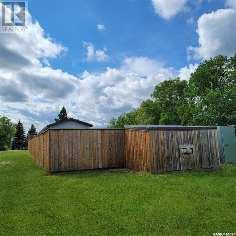 304 Elizabeth Street, Stockholm, Saskatchewan  S0A 3Y0 - Photo 20 - SK935705