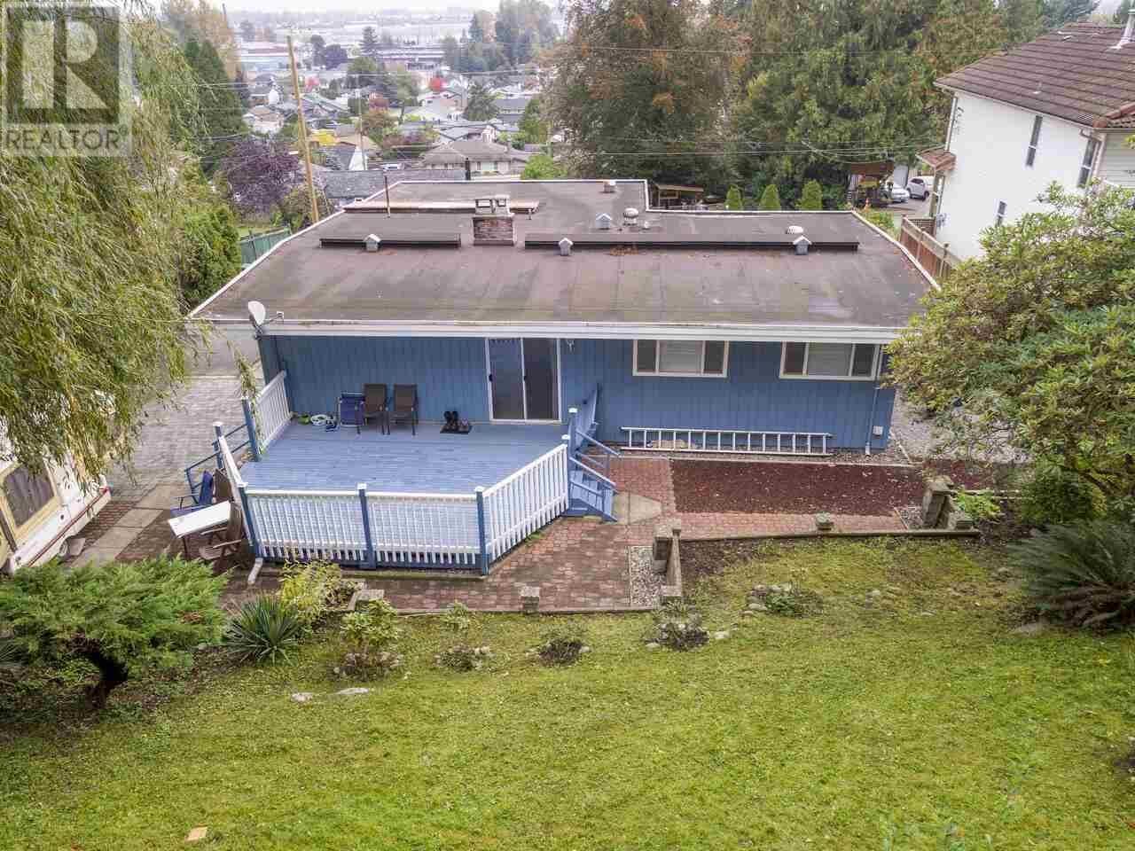 1934 Warwick Crescent, Port Coquitlam, British Columbia  V3C 1L8 - Photo 4 - R2794088