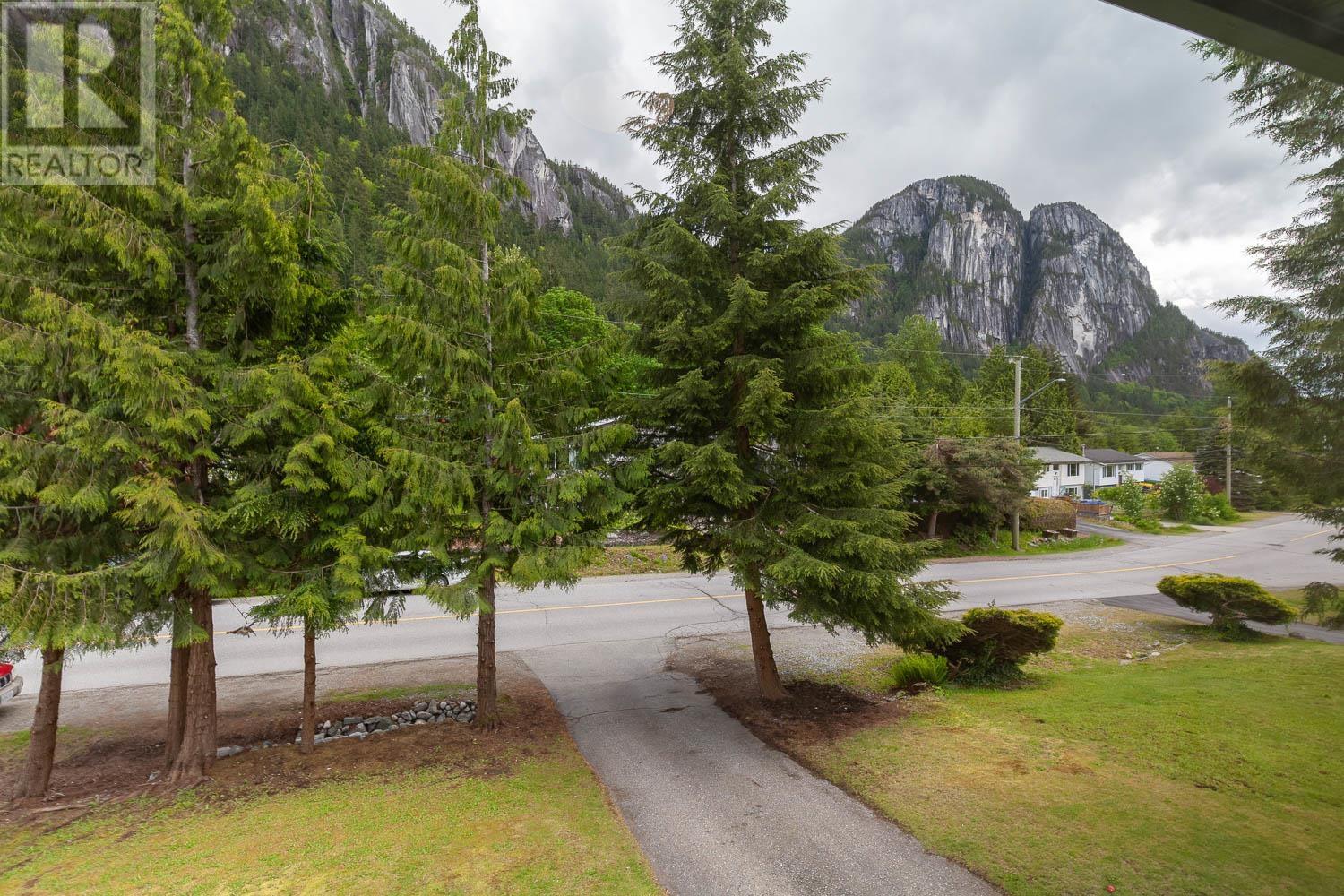 38307 Guilford Drive, Squamish, British Columbia  V8B 0X8 - Photo 21 - R2782000