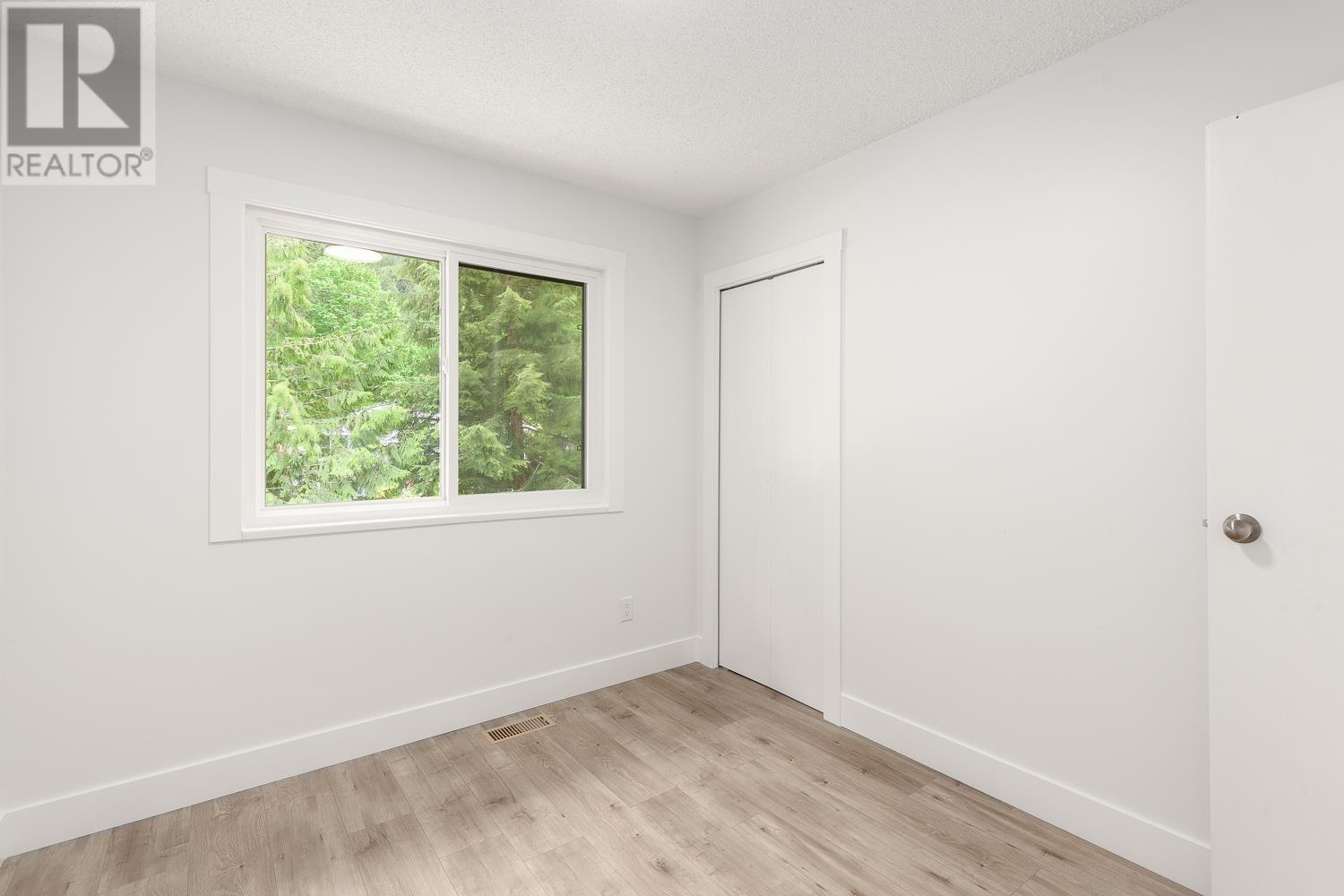 38307 Guilford Drive, Squamish, British Columbia  V8B 0X8 - Photo 19 - R2782000