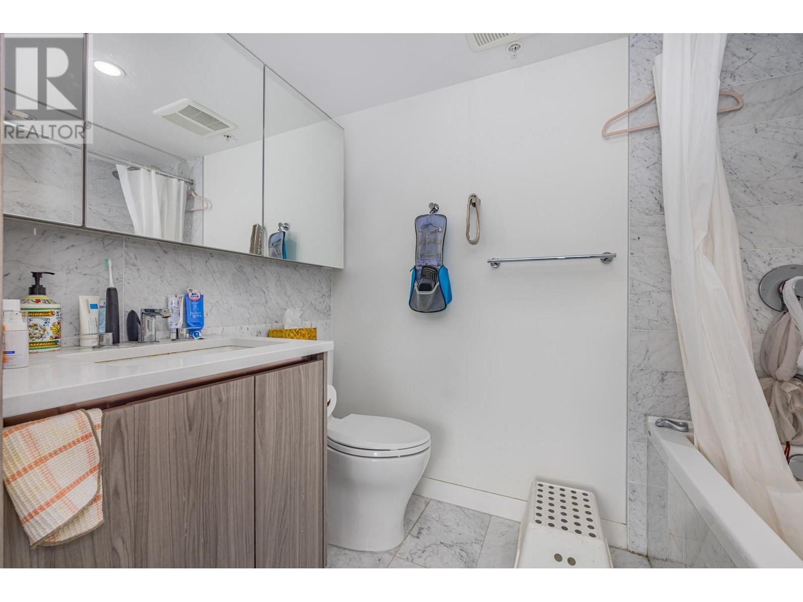 1505 8800 Hazelbridge Way, Richmond, British Columbia  V6X 0S3 - Photo 13 - R2795613
