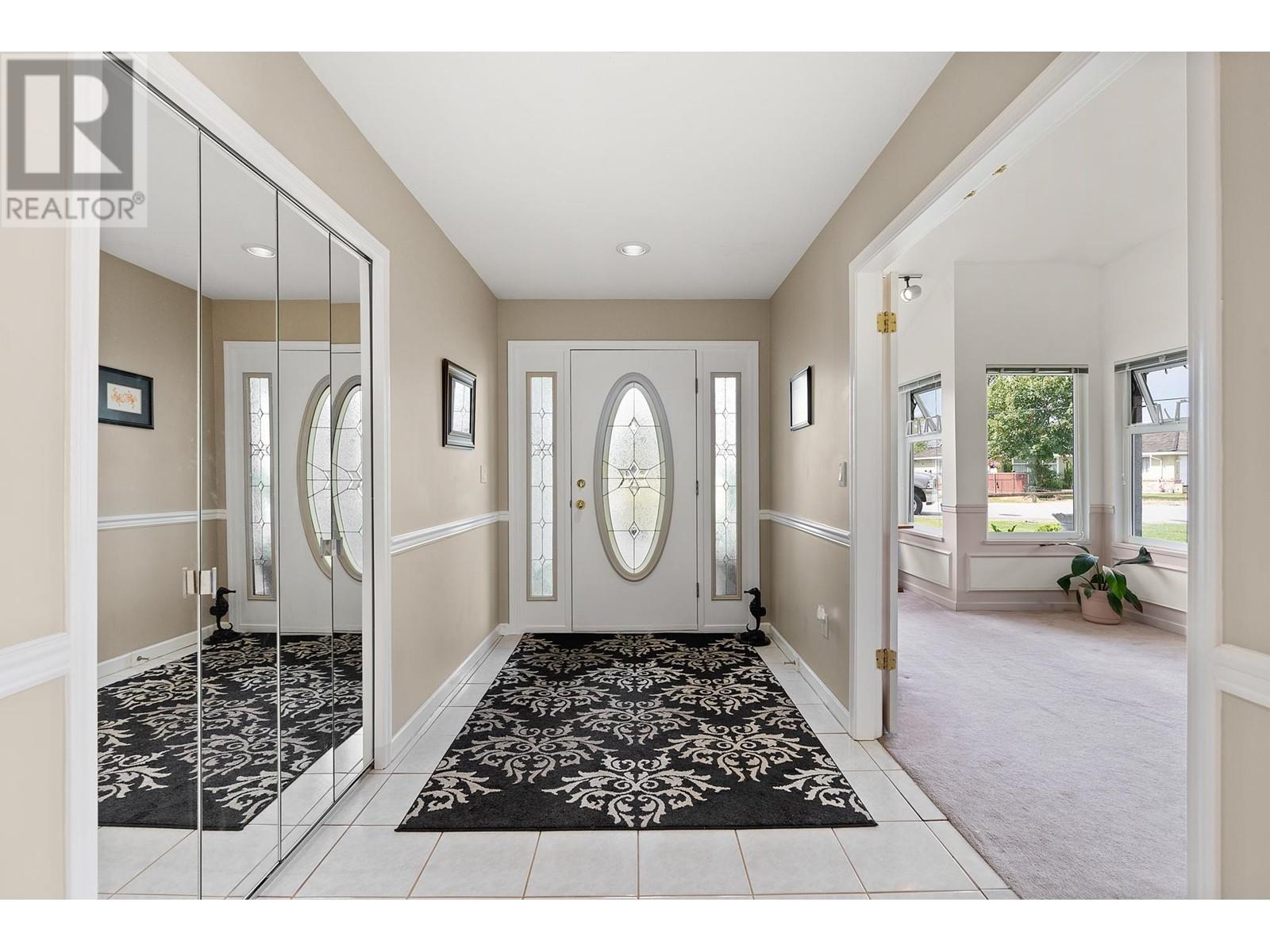 6141 Brodie Road, Ladner, British Columbia  V4K 2B8 - Photo 3 - R2795780