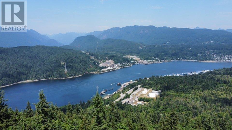 803 9262 University Crescent, Burnaby, British Columbia  V5A 0A4 - Photo 2 - R2796161