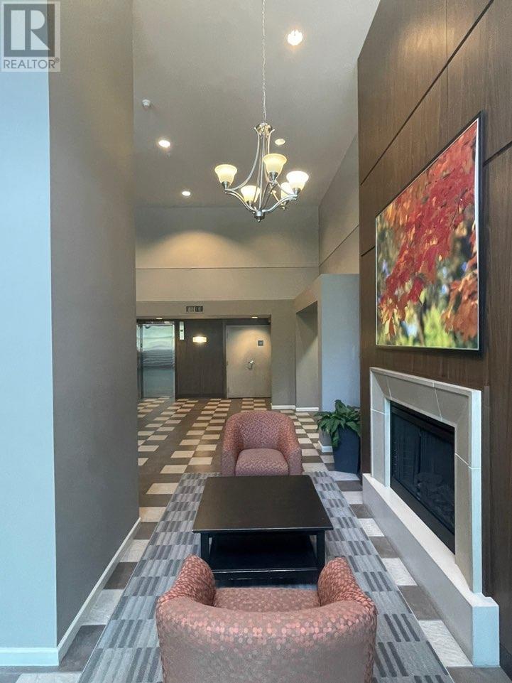 803 9262 University Crescent, Burnaby, British Columbia  V5A 0A4 - Photo 4 - R2796161