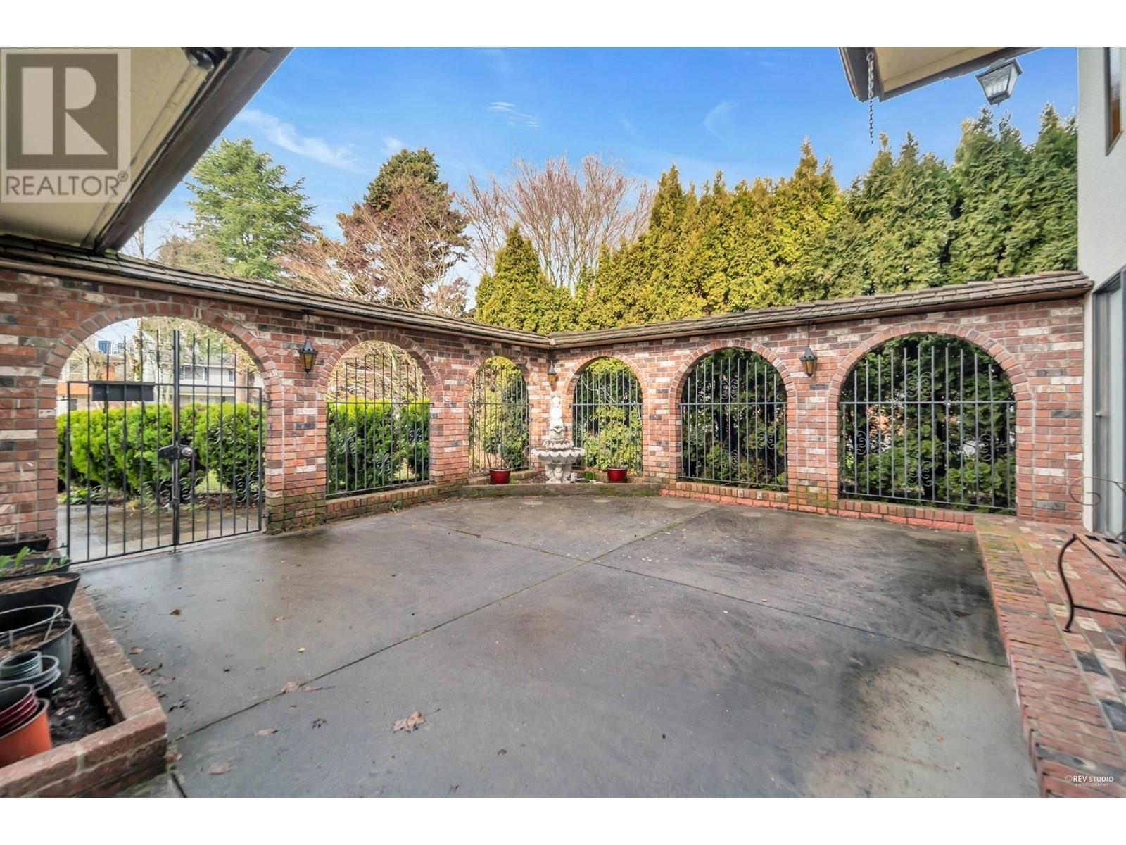 10260 Reynolds Place, Richmond, British Columbia  V7E 4B5 - Photo 2 - R2792820