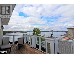 1869 MUSKOKA 118 Road W Unit# BTV-W-201AB