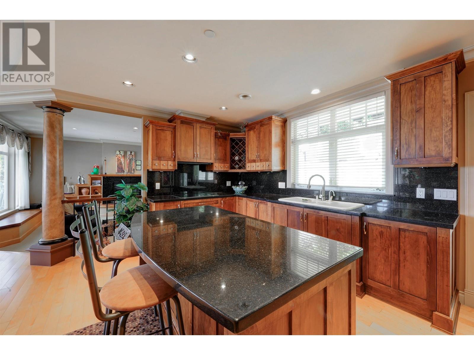 2323 Orchard Lane, West Vancouver, British Columbia  V7V 4X6 - Photo 5 - R2771149