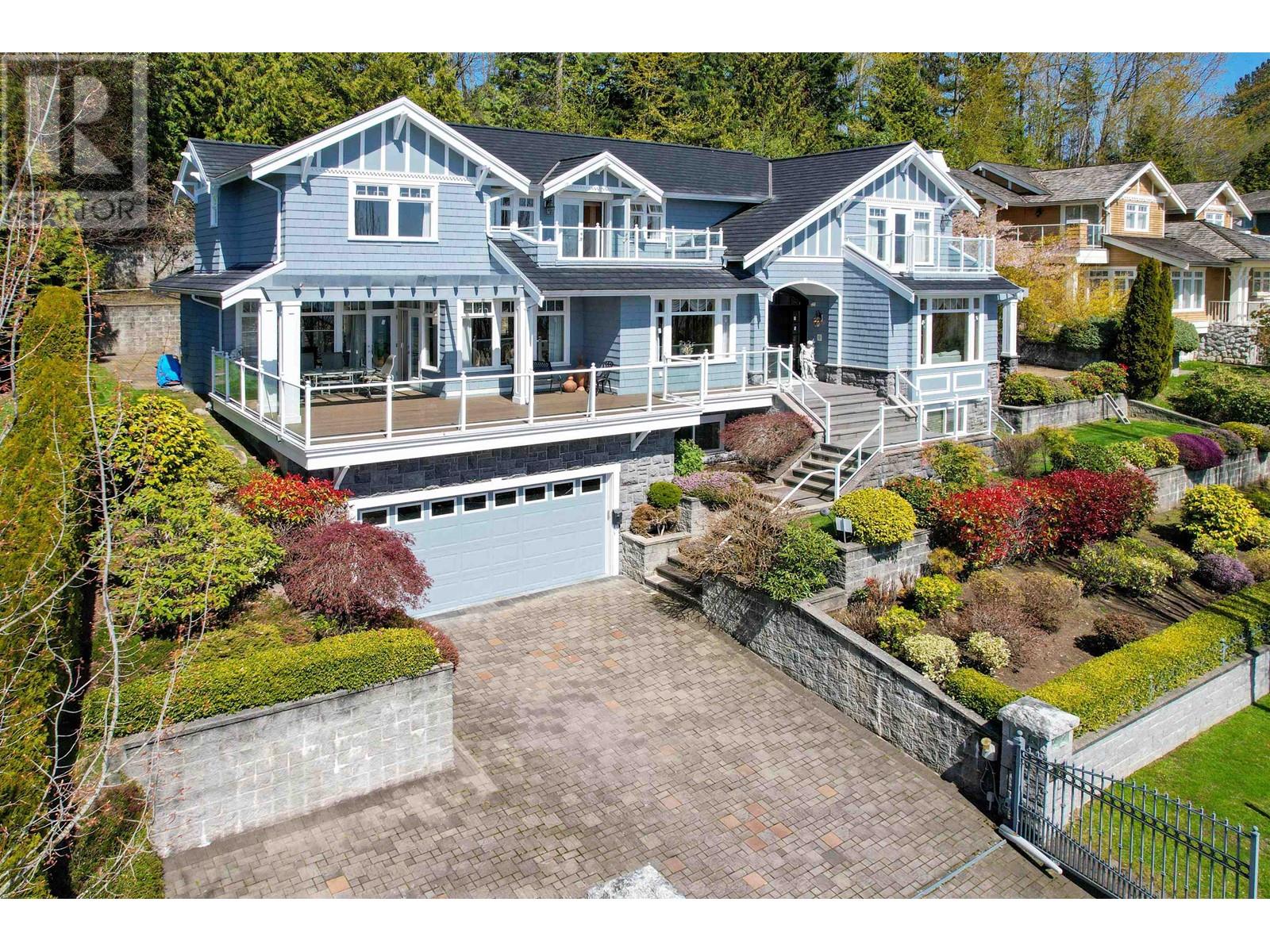 2323 Orchard Lane, West Vancouver, British Columbia  V7V 4X6 - Photo 1 - R2771149