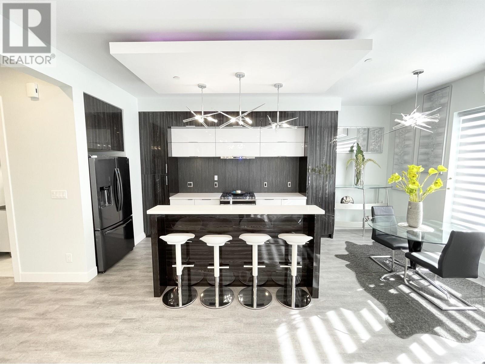 2460 E 19th Avenue, Vancouver, British Columbia  V5M 2R9 - Photo 11 - R2796338