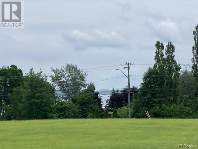 555 Youghall Drive, Bathurst, New Brunswick  E2A 4X7 - Photo 1 - NB085694
